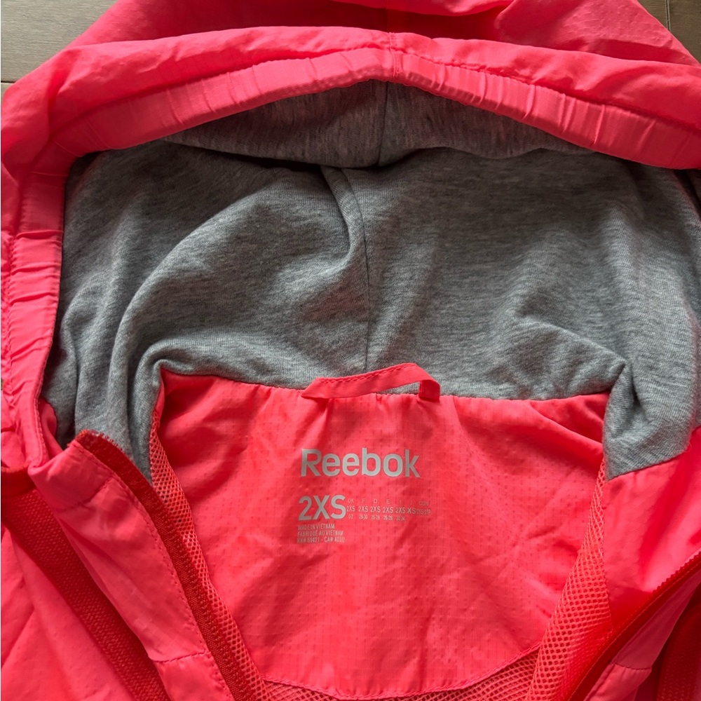 Reebok light Jacket - Picture 2 of 3